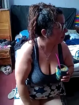 PutaAma420 online show from October 27, 4:52 pm