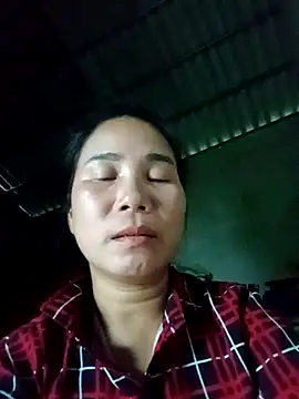 Snapshot of meomeo-baby chatting on September 29, 7:26 am meomeo-baby online show from September 29, 7:26 am