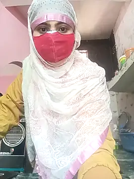 Snapshot of Pihu-56 chatting on November 18, 4:05 am Pihu-56 online show from November 18, 4:05 am