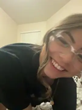 bunnygorl12 online show from March 13, 7:02 am