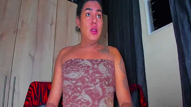 RobertaxGutierrez online show from April 14, 12:37 am