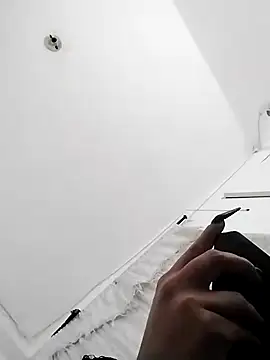 RobertaxGutierrez online show from October 14, 7:09 am