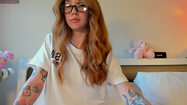 ariyyaaa online show from December 19, 3:54 am