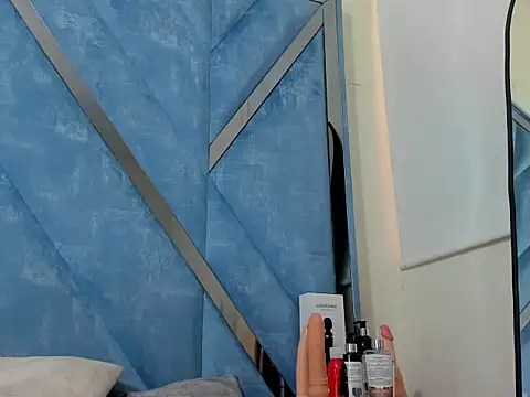 Snapshot of Keilasex_01 chatting on October 11, 2:18 pm Keilasex 01 online show from October 11, 2:18 pm