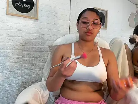 Snapshot of Keilasex_01 chatting on October 13, 2:40 pm Keilasex 01 online show from October 13, 2:40 pm