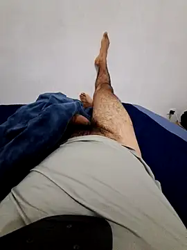 rojo guerrero online show from February 10, 4:00 am