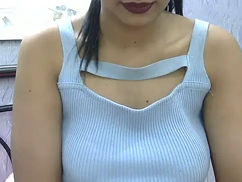 SEXY DOLL88 online show from April 19, 3:35 pm