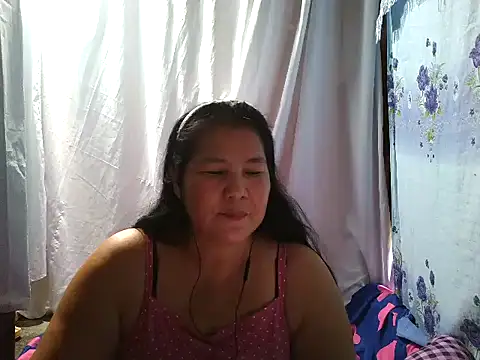 milagrose rose online show from May 27, 1:57 am