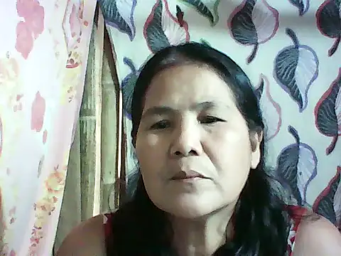 Snapshot of milagrose_rose chatting on September 30, 8:09 am milagrose rose online show from September 30, 8:09 am