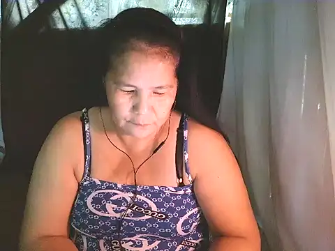 milagrose rose online show from May 23, 10:42 pm