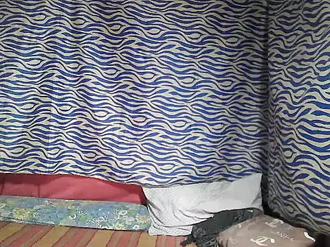 Snapshot of joy_cute chatting on October 22, 12:21 am joy cute online show from October 22, 12:21 am