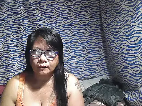 Snapshot of joy_cute chatting on October 19, 11:29 pm joy cute online show from October 19, 11:29 pm