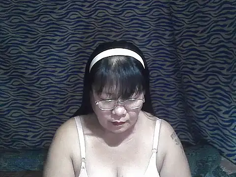 joy cute online show from February 12, 12:10 am