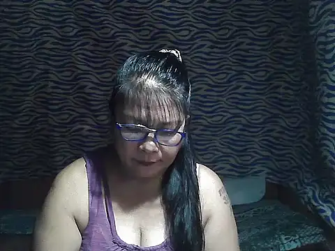 Snapshot of joy_cute chatting on October 26, 11:05 pm joy cute online show from October 26, 11:05 pm