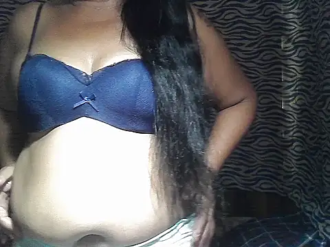 Snapshot of joy_cute chatting on November 17, 6:50 am joy cute online show from November 17, 6:50 am