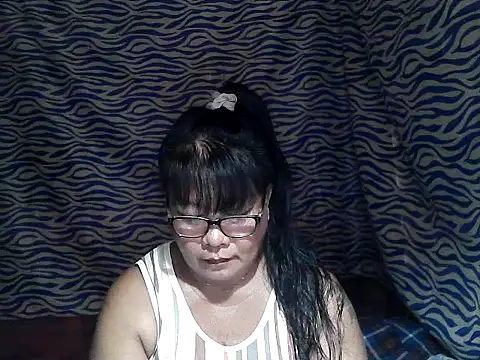 Snapshot of joy_cute chatting on November 28, 11:38 pm joy cute online show from November 28, 11:38 pm