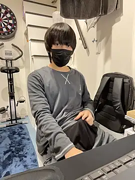 Snapshot of mikan_kun_st chatting on November 25, 12:44 am mikan kun st online show from November 25, 12:44 am