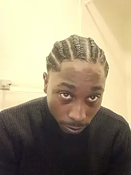 Snapshot of mrcurve092 chatting on December 17, 4:39 am mrcurve092 online show from December 17, 4:39 am