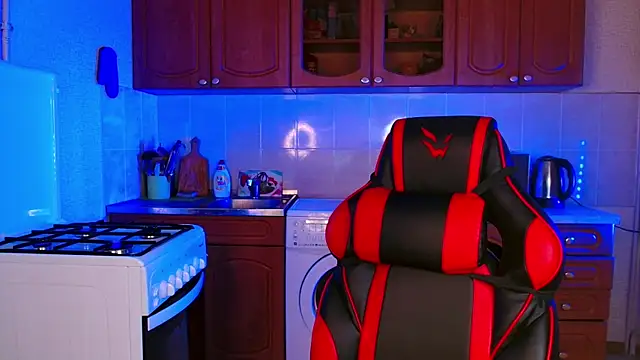 jeffreyue online show from November 24, 2:39 pm