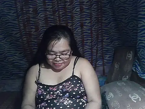 cris tita online show from February 12, 12:27 pm