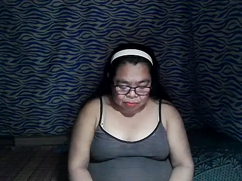 cris tita online show from February 3, 1:16 pm