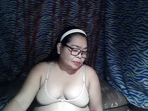 cris tita online show from March 3, 2:57 pm