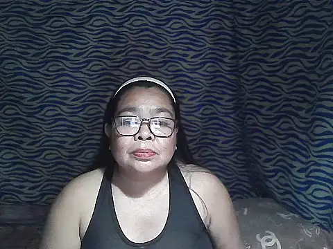 cris tita online show from February 10, 4:17 pm