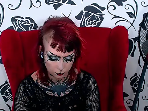 Snapshot of ViviaDark chatting on October 29, 6:18 pm ViviaDark online show from October 29, 6:18 pm