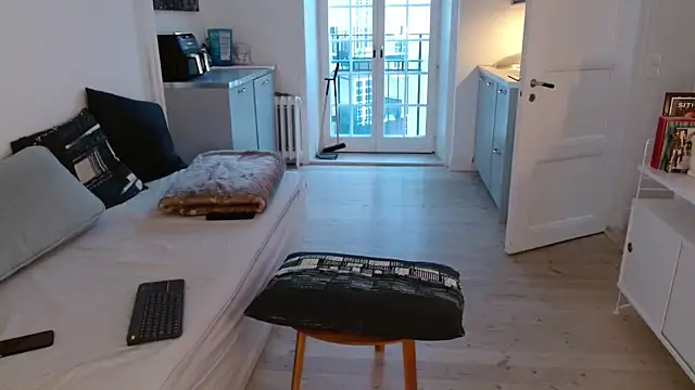 Italoalpha online show from January 10, 8:42 am