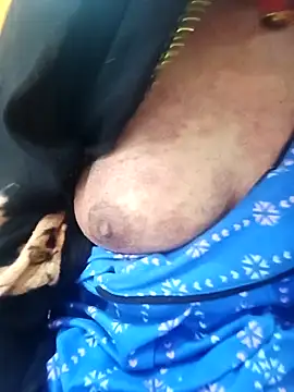 Hotty ruvi online show from October 11, 8:37 am