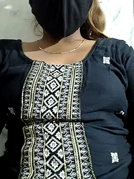 Hotty ruvi online show from November 2, 6:13 pm