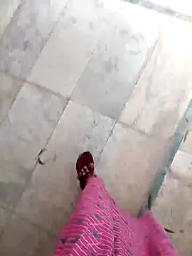 Hotty ruvi online show from October 9, 11:33 am