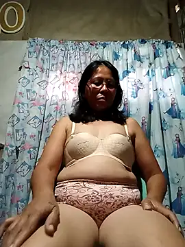 Snapshot of hot_abe chatting on October 23, 1:59 am hot abe online show from October 23, 1:59 am