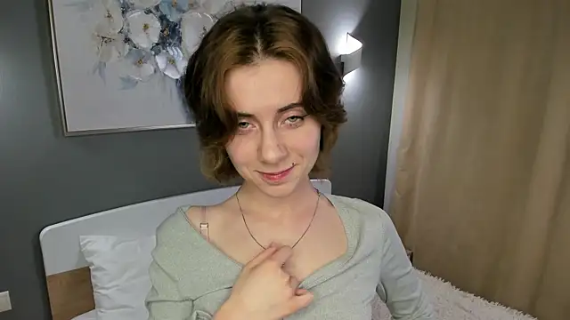 Snapshot of shyina_meow chatting on September 30, 4:35 pm shyina meow online show from September 30, 4:35 pm