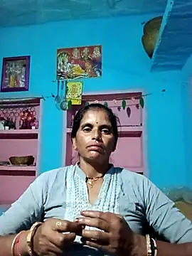 Mohni cute online show from October 24, 12:15 pm