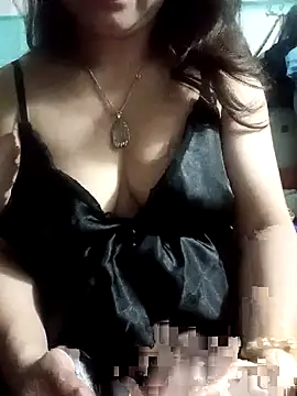 Snapshot of ZingCii chatting on November 16, 4:01 pm ZingCii online show from November 16, 4:01 pm