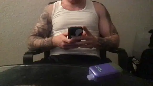 TheGreatWhite33 online show from April 30, 12:23 pm