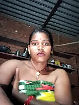 Katrina kaif143 online show from October 29, 11:14 pm