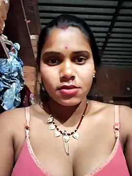 Katrina kaif143 online show from February 14, 3:45 pm