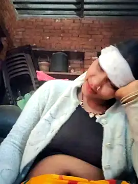 Katrina kaif143 online show from February 15, 5:41 am