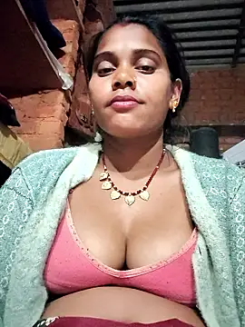 Katrina kaif143 online show from January 14, 4:10 pm