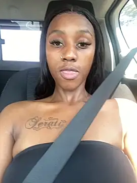 Snapshot of Sirah1 chatting on October 10, 11:22 am Sirah1 online show from October 10, 11:22 am