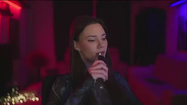 CandyStorm online show from February 6, 11:23 pm