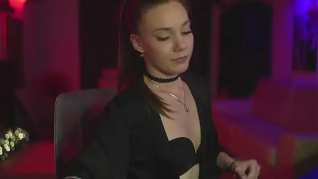 CandyStorm online show from December 16, 9:41 pm