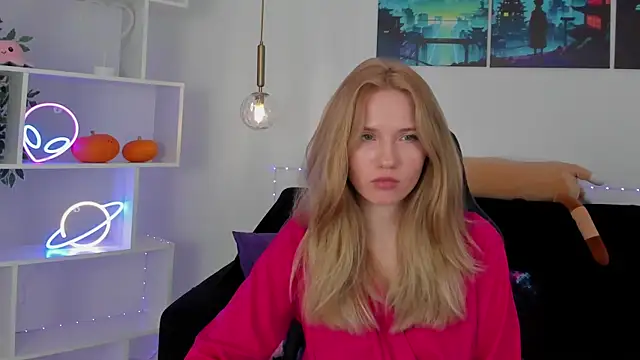 MelissaLiss online show from October 23, 3:10 pm