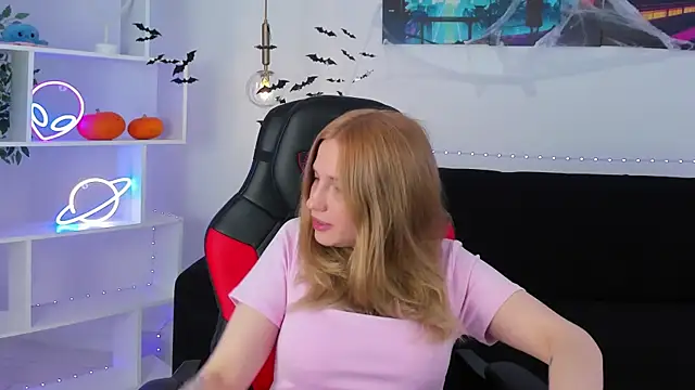 MelissaLiss online show from October 25, 3:12 pm