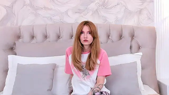 MelissaLiss online show from February 4, 3:18 pm