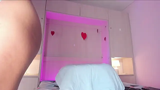 ChloeWiillow online show from February 25, 12:27 pm