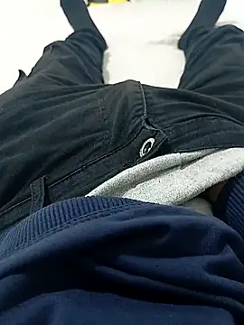 Snapshot of Mssbig chatting on November 7, 11:48 am Mssbig online show from November 7, 11:48 am