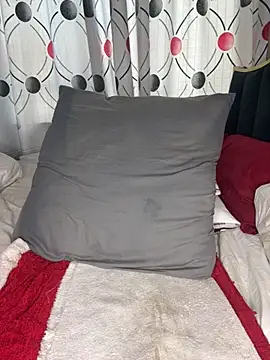 CynnxxxBarb online show from December 3, 5:41 am